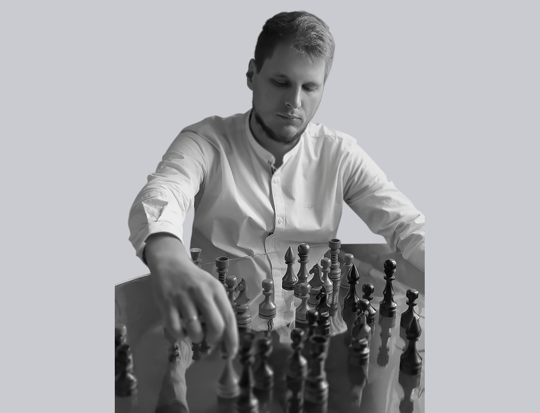 Георгий — Мастер FIDE (FM)